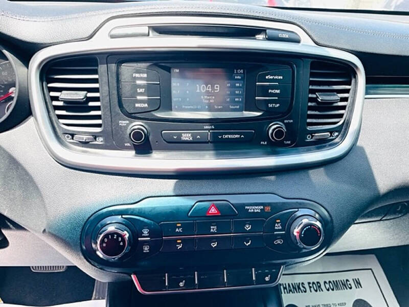 2016 Kia Sorento LX V6