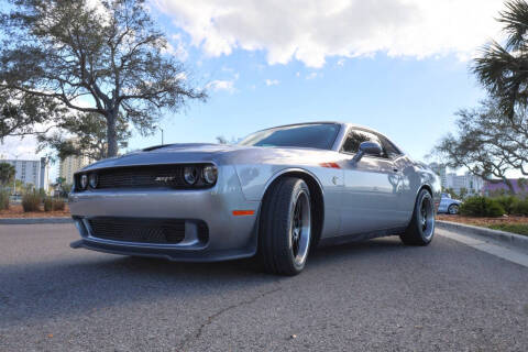 2015 Dodge Challenger SRT Hellcat