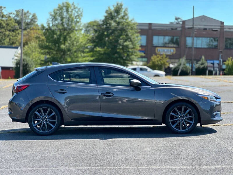 2018 Mazda MAZDA3 Grand Touring