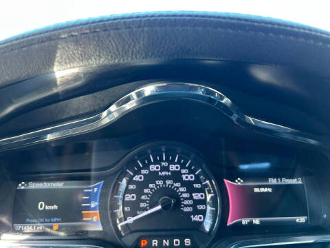 2018 Lincoln MKT Premiere