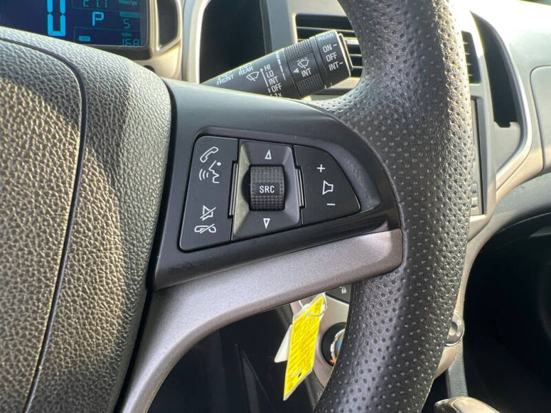 2016 Chevrolet Sonic LS Auto