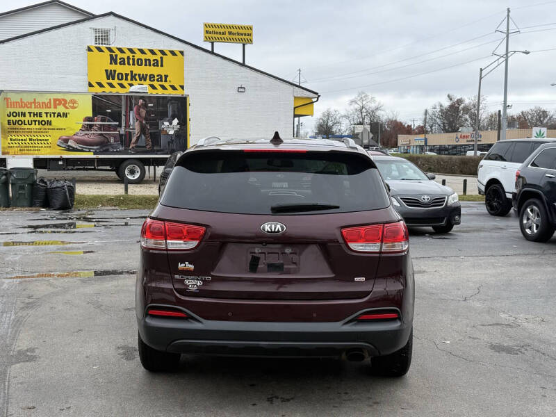 2016 Kia Sorento LX