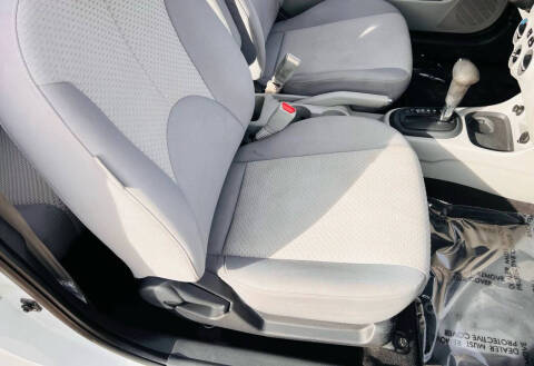 2010 Hyundai Accent GS