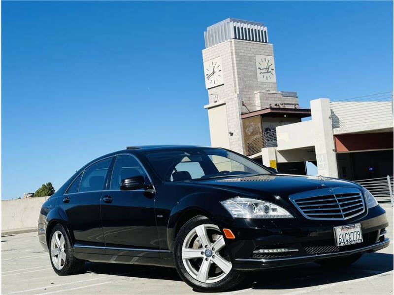 2012 Mercedes-Benz S-Class S550 photo 20