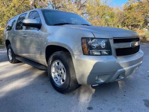 2013 Chevrolet Suburban for sale at Thornhill Motor Company in Lake Worth TX