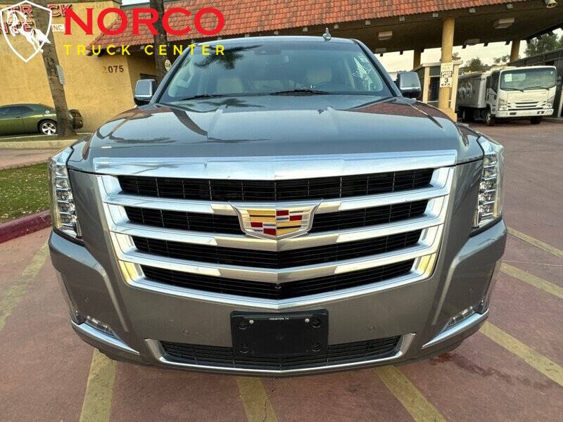 2019 Cadillac Escalade ESV Luxury
