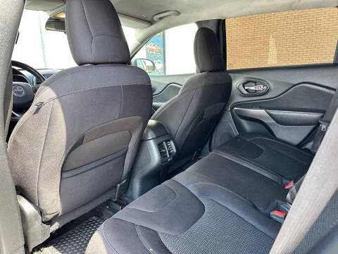 2019 Jeep Cherokee Latitude