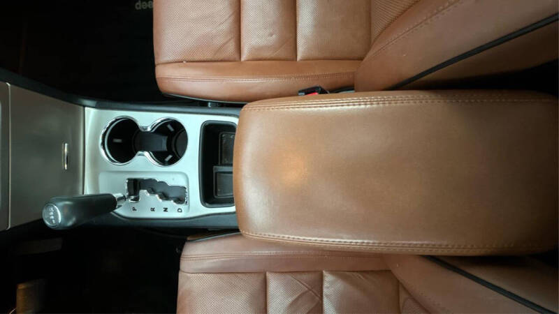 2012 Jeep Grand Cherokee Overland