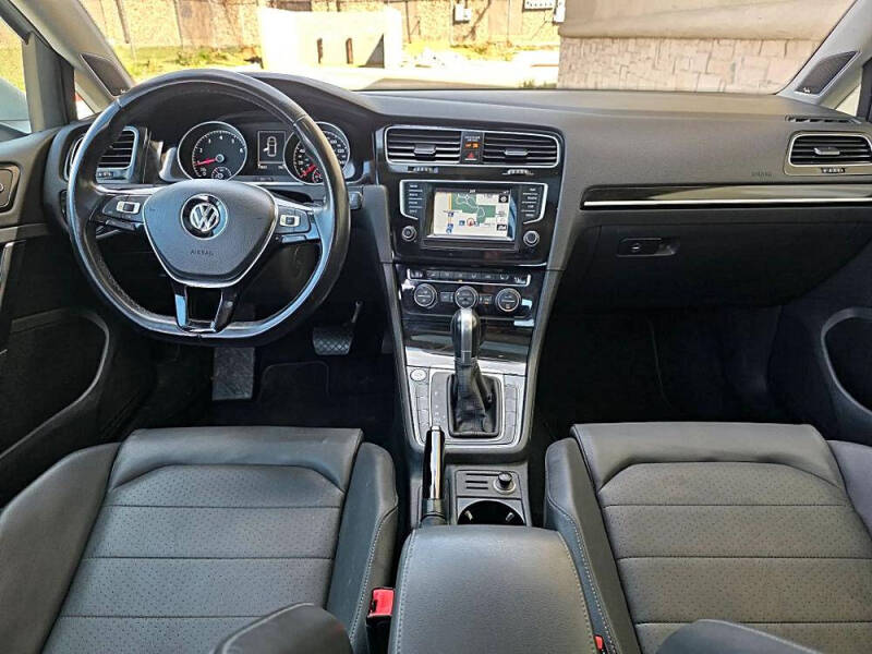 2015 Volkswagen Golf