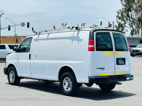 2016 Chevrolet Express 2500