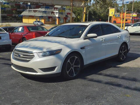 2015 Ford Taurus for sale at Kugman Motors in Saint Louis MO