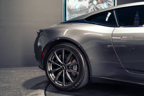 2018 Aston Martin DB11 V12