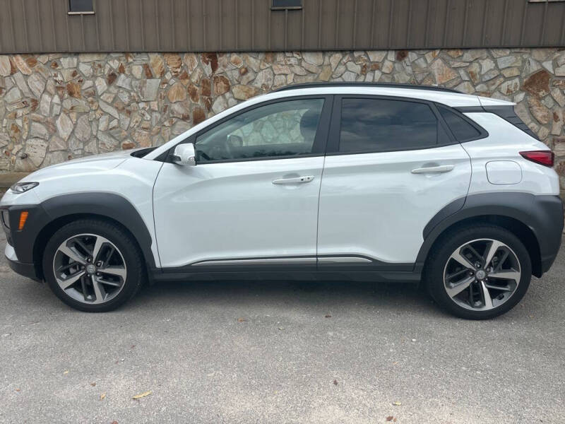 Used 2021 Hyundai Kona Limited with VIN KM8K3CA52MU670462 for sale in Maysville, KY