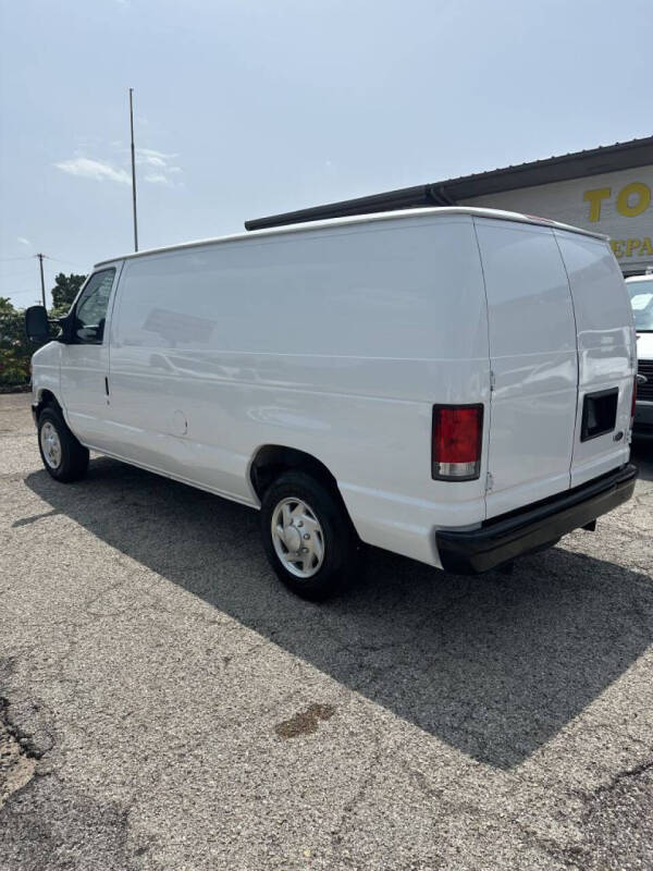 2014 Ford E-Series E-150