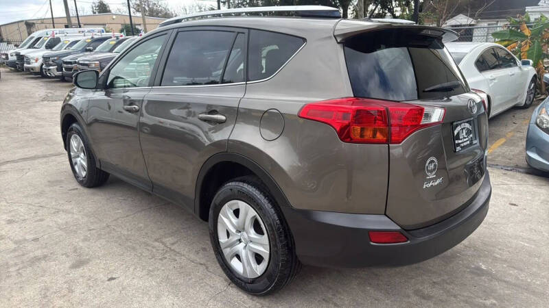 2013 Toyota RAV4 LE