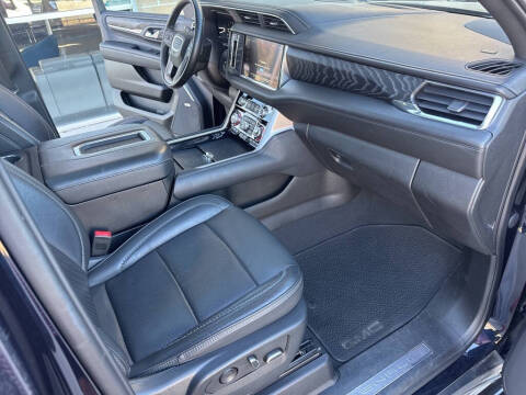 2023 GMC Yukon XL Denali