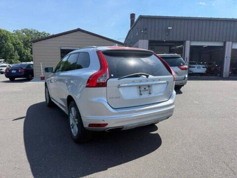 2016 Volvo XC60 T6 Drive-E