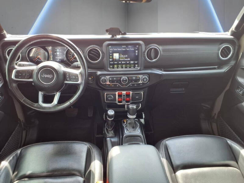 2020 Jeep Gladiator Overland