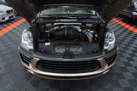 2017 Porsche Macan