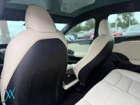 2022 Tesla Model S