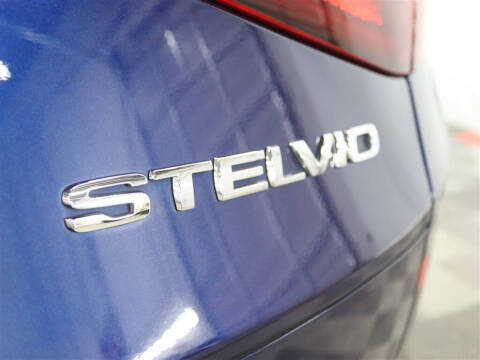 2018 Alfa Romeo Stelvio Sport