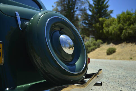 1936 Ford Deluxe