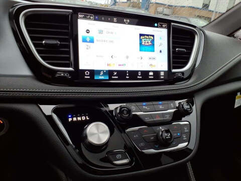 2026 Chrysler Pacifica Limited