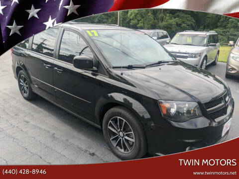 2017 Dodge Grand Caravan for sale at TWIN MOTORS in Madison OH