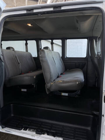 2017 Chevrolet Express LT 3500