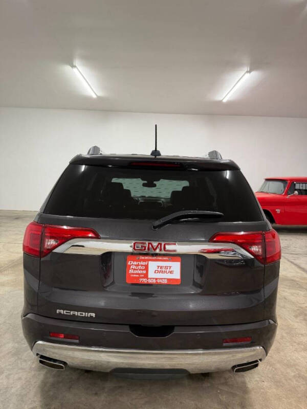 2017 GMC Acadia Denali