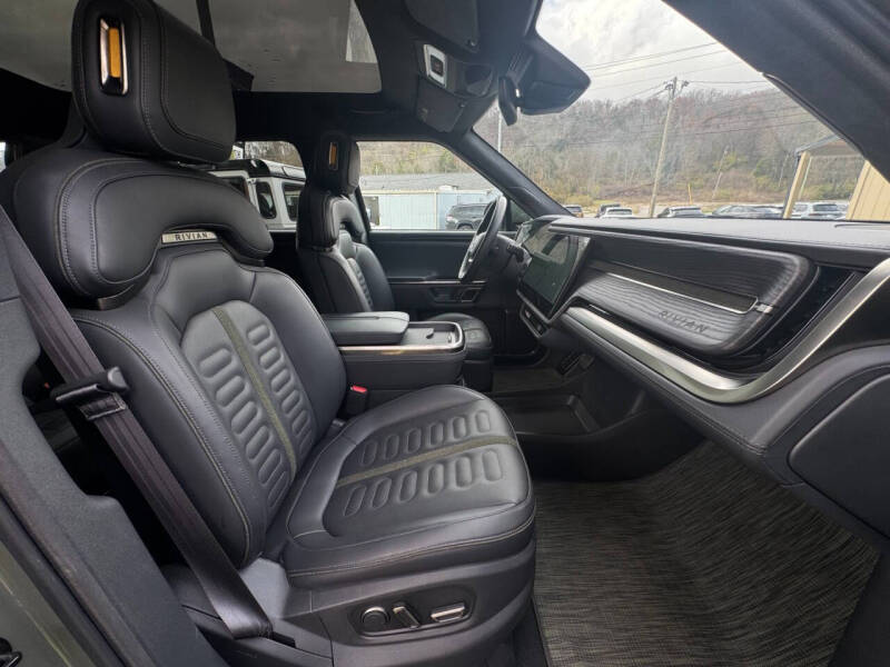 2024 Rivian R1S Launch Edition