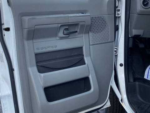 2011 Ford E-Series