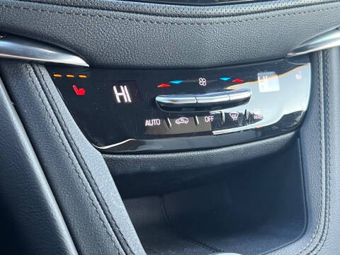 2020 Cadillac XT5 Sport