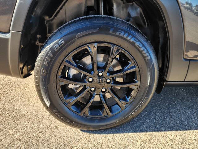 2023 Jeep Cherokee Altitude Lux