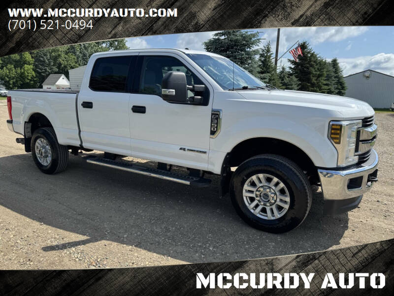 2018 Ford F-350 Super Duty XLT's photo