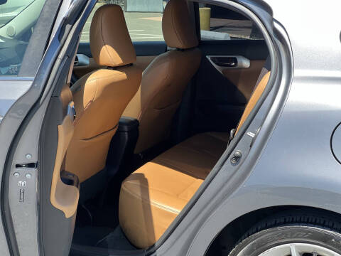 2013 Lexus CT 200h
