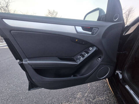 2015 Audi A4 2.0T quattro Premium Plus