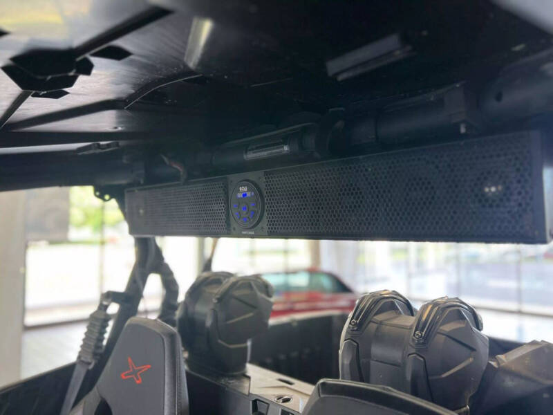 2023 Can-Am Commander