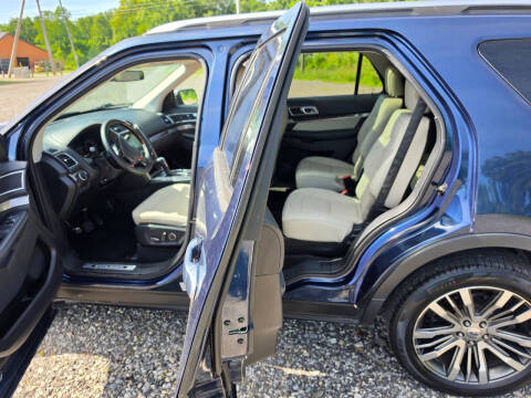 2017 Ford Explorer Platinum