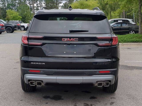 2025 GMC Acadia Elevation