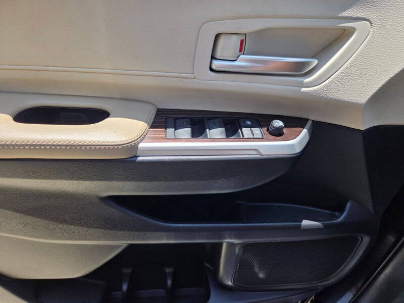 2024 Toyota Sienna
