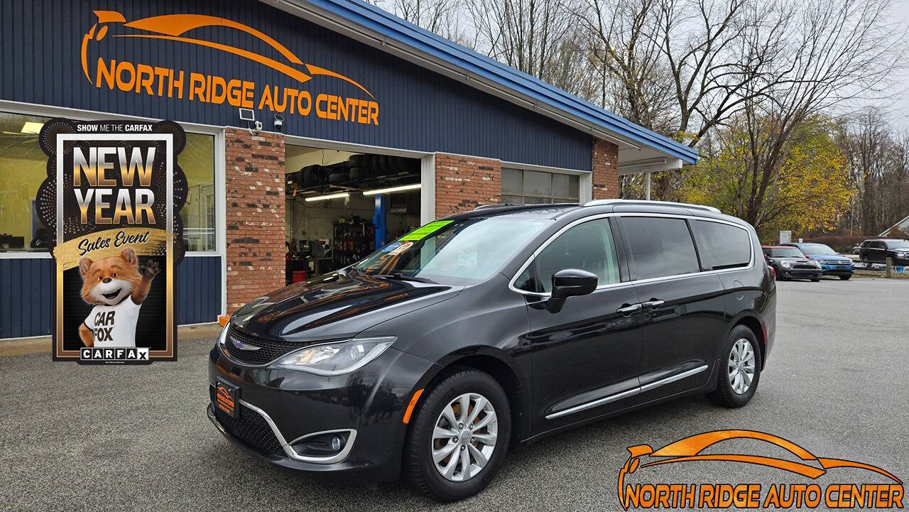 2018 Chrysler Pacifica for sale at North Ridge Auto Center LLC in Madison, OH