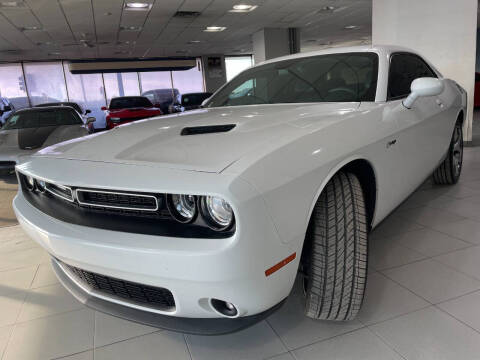 2015 Dodge Challenger SXT Plus