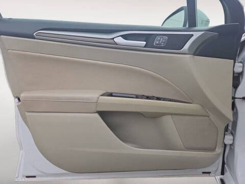 2020 Ford Fusion SEL