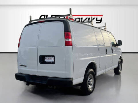 2024 Chevrolet Express 2500