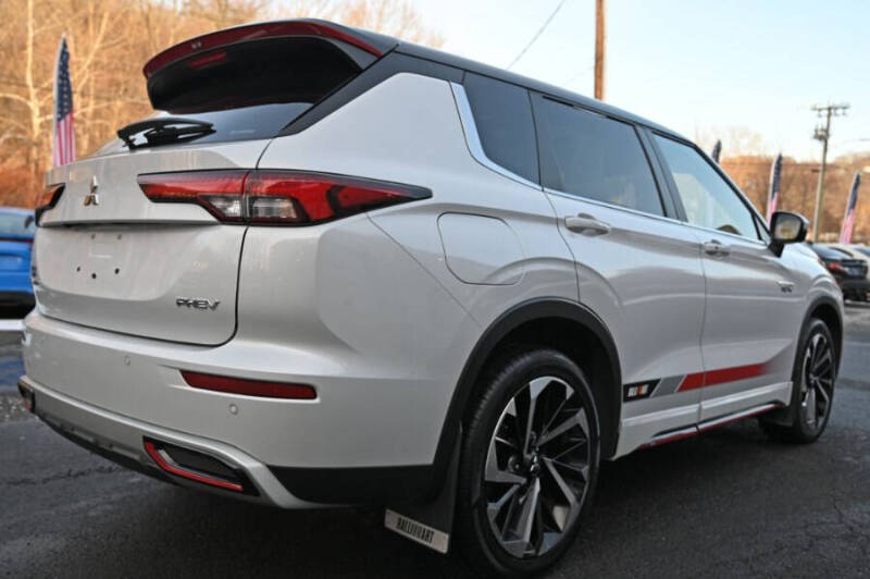 2024 Mitsubishi Outlander PHEV Ralliart