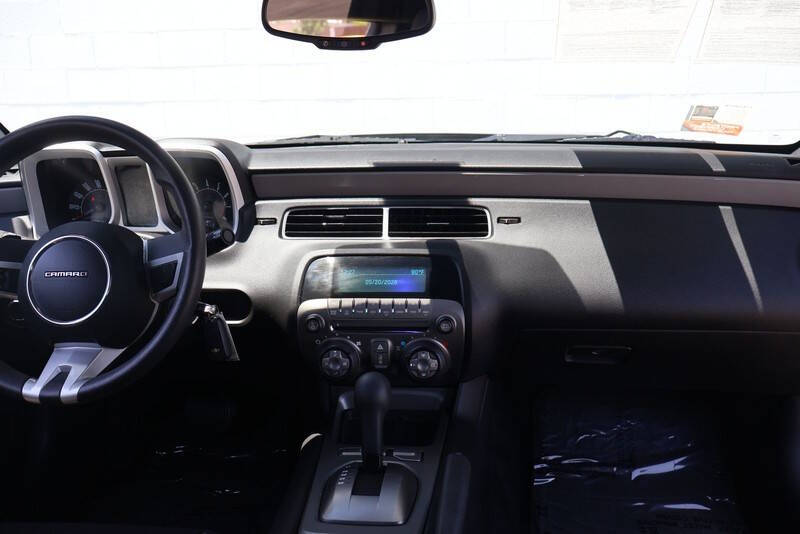 2011 Chevrolet Camaro LS