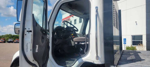 2024 Freightliner M2 106