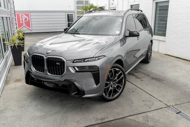 2023 BMW X7 3