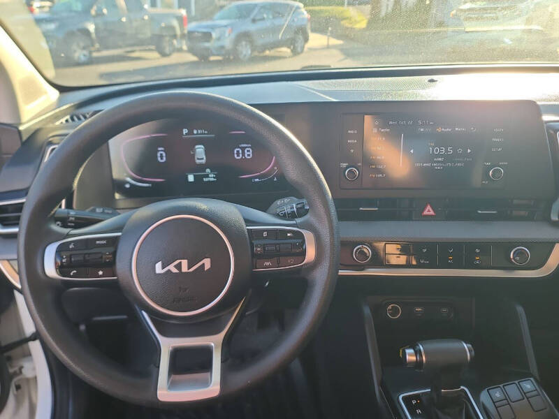 2023 Kia Sportage LX